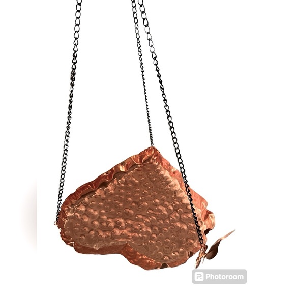 Bird feeder by Birdie In The Yard . - Picture 1 of 5